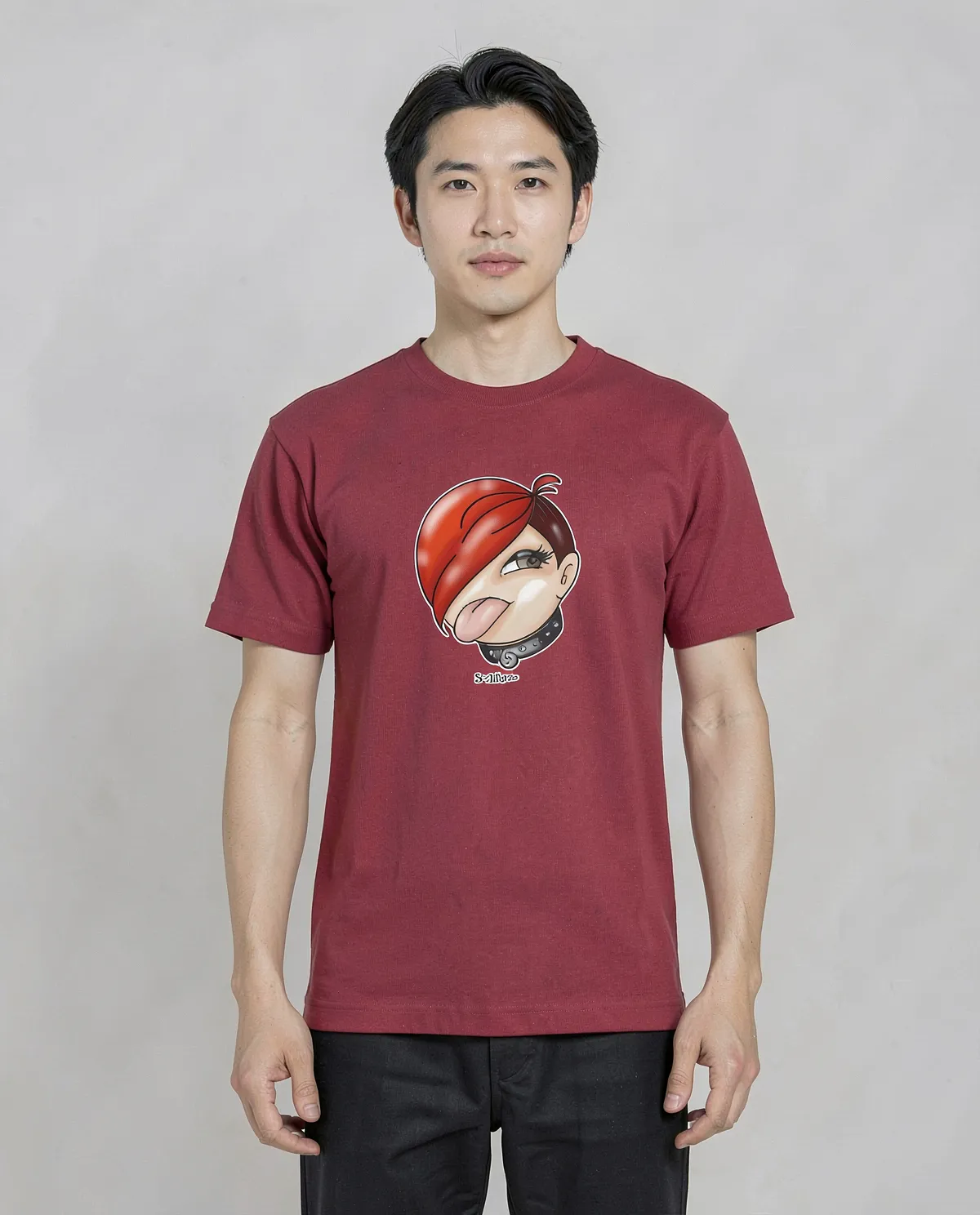 Maglietta rossa con design grafico vivace 0