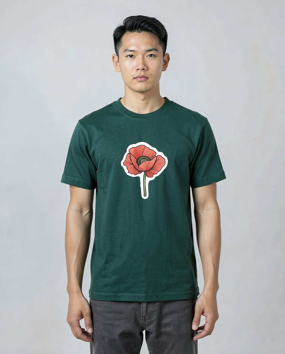 Maglietta verde con design floreale vivace 0