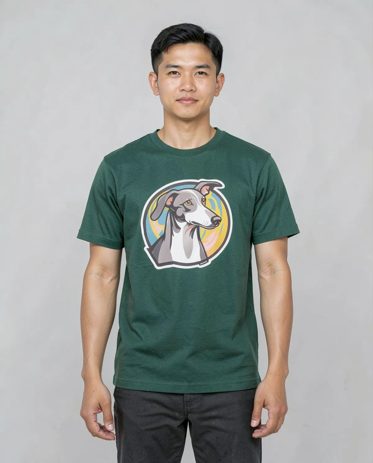 T‑shirt verde con stampa grafica audace 0