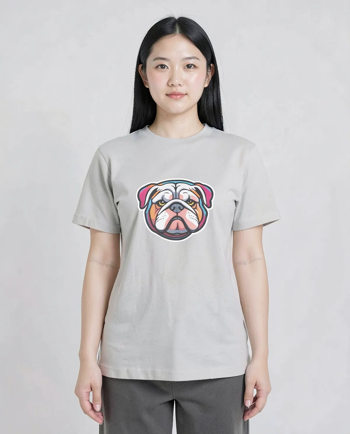 T‑shirt bianca – Design fresco e pulito