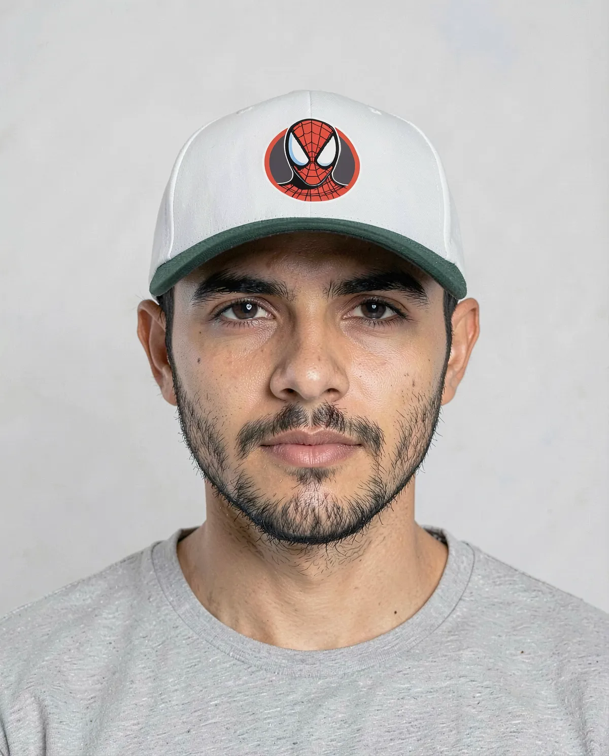 Cappellino di cotone ecologico verde con chiusura a velcro