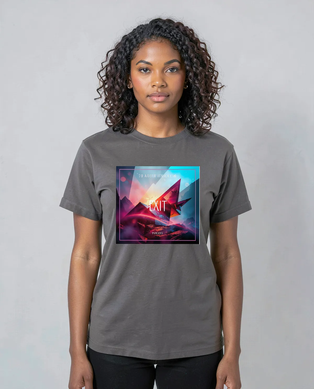 T‑shirt nera – Taglio elegante e moderno 0