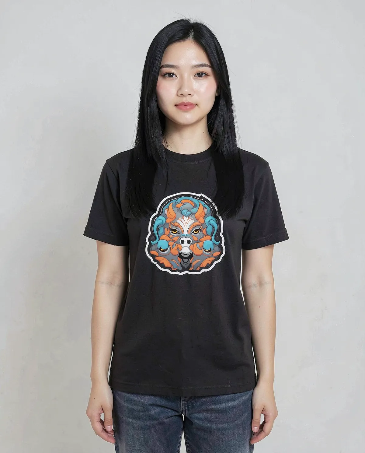 T‑shirt nera – taglio moderno e snello 0