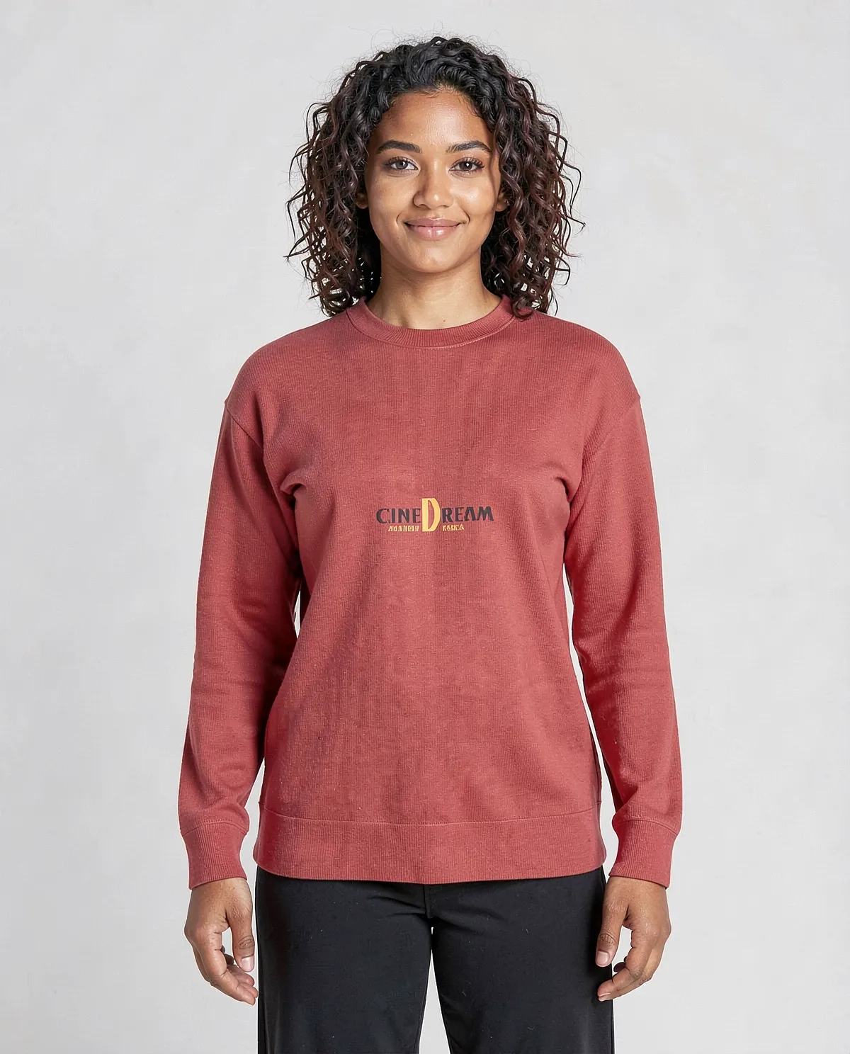 Maglia di Sweat organica con finitura rossa 59