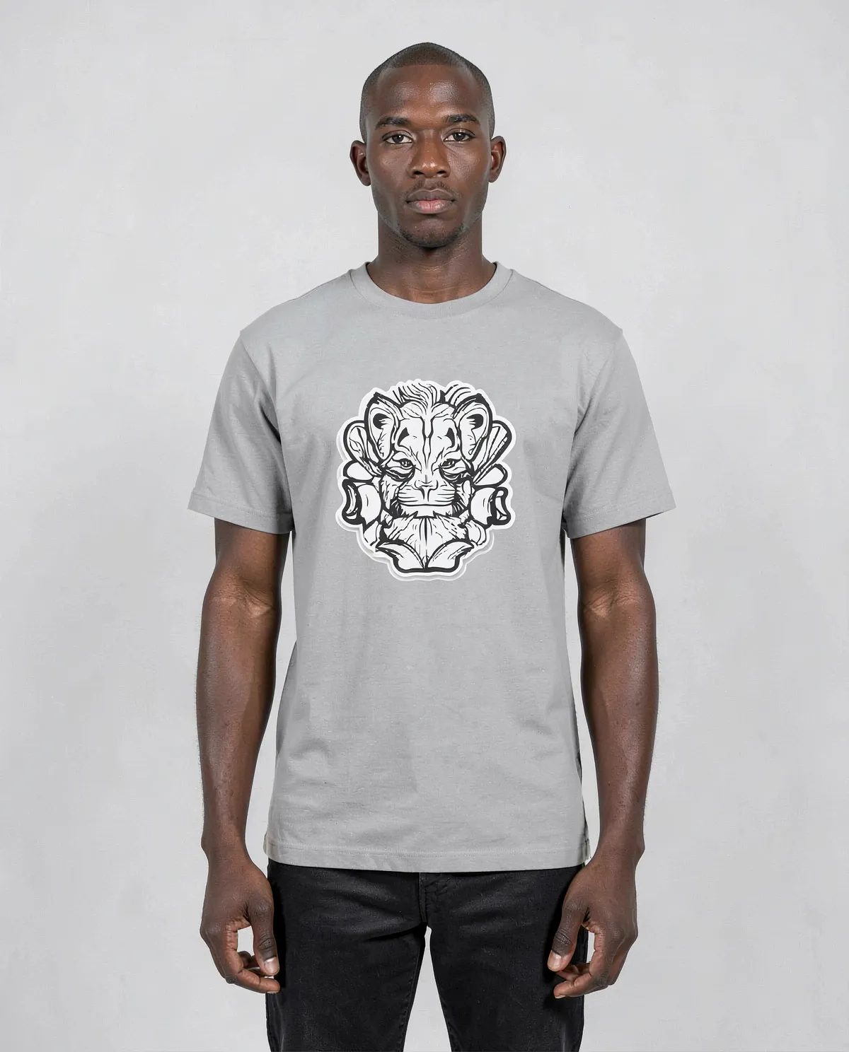 Grigio Eco-Friendly T-Shirt – Design Pulito e Moderno 0