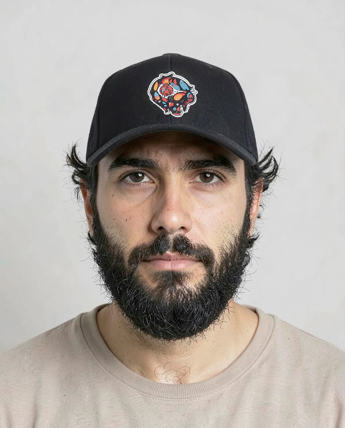 Black cotton cap with velcro closure