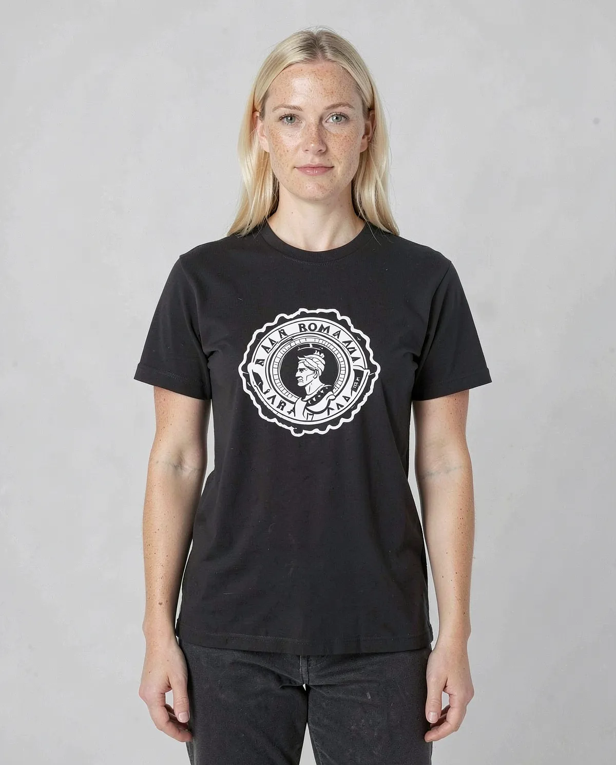 Black Minimalist Unisex Organic Cotton T‑Shirt 0