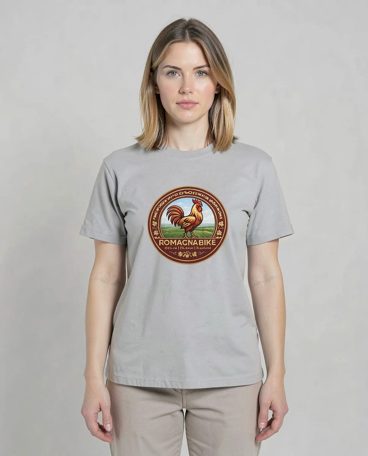 Maglietta grigia con design unico del logo