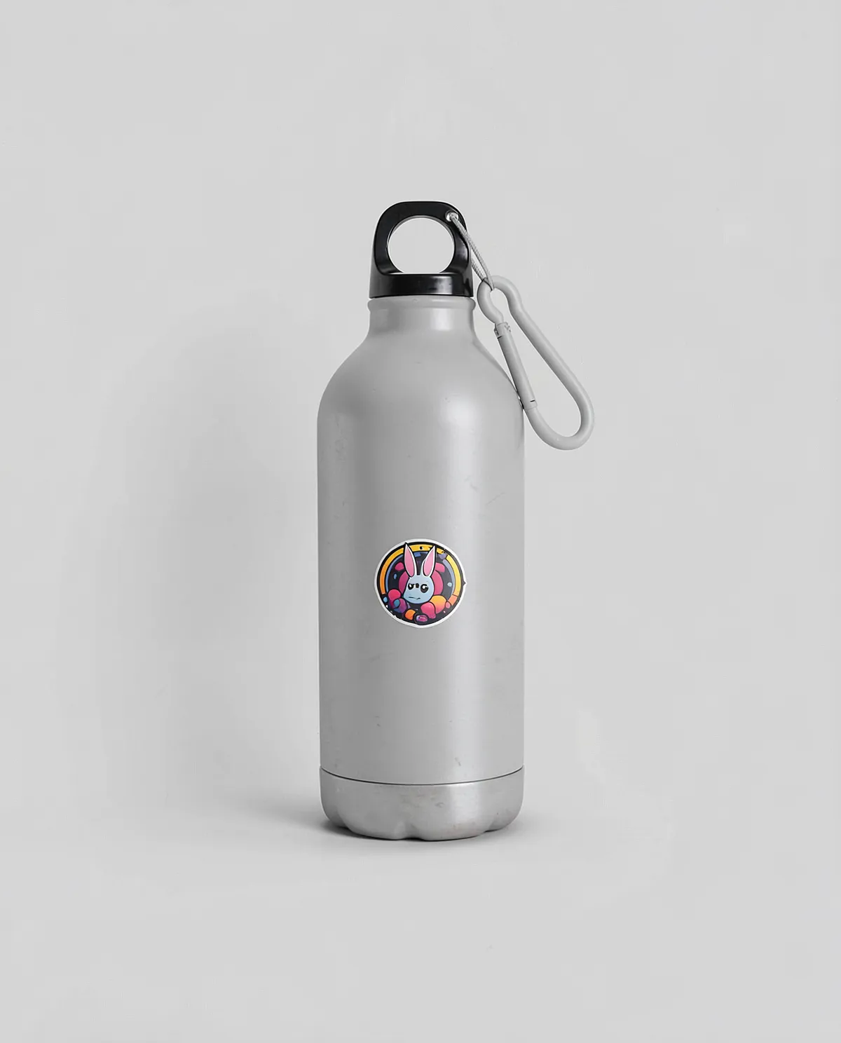 Durable Lightweight Eco-Friendly Recycled Aluminum Water Bottle with Carabiner 0